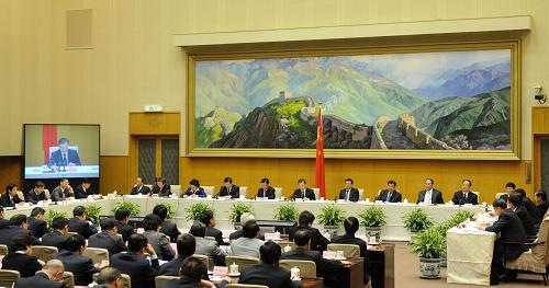 3月24日,國務院召開第二次廉政工作會議,國務院總理溫家寶在會上發(fā)表講話。新華社記者 黃敬文 攝