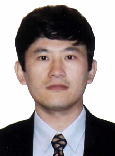 這是榮獲“中國十大杰出青年”稱號的中國政法大學(xué)中美法學(xué)院院長許傳璽。 新華社發(fā)
