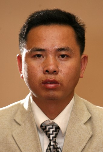 這是貴州省羅甸縣班仁鄉(xiāng)金祥村油落小學(xué)代課教師李茲喜。