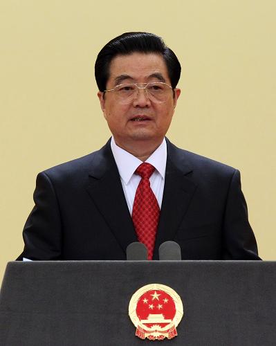 4月30日晚,國家主席胡錦濤在上海國際會(huì)議中心舉行宴會(huì),歡迎前來出席上海世博會(huì)開幕式的貴賓。這是胡錦濤在致祝酒辭。新華社記者鞠鵬攝