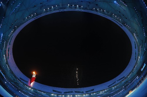 8月24日,第29屆夏季奧運(yùn)會(huì)閉幕式在國(guó)家體育場(chǎng)舉行。這是閉幕式現(xiàn)場(chǎng)的倒計(jì)時(shí)焰火。 新華社記者李尕?cái)z