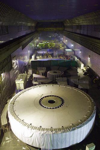 5月8日拍攝的三峽地下電站全景。新華社發(fā)(文振效 攝)
