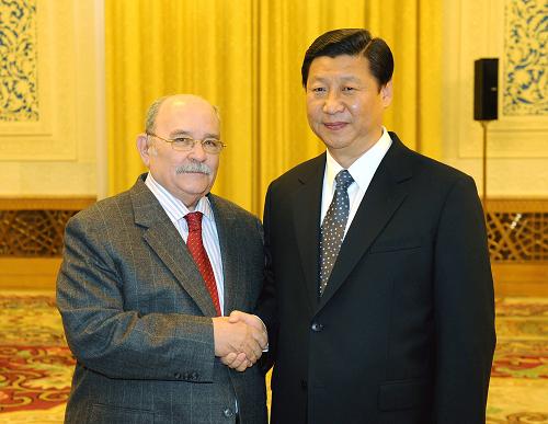 2月27日,國家副主席習(xí)近平在北京人民大會(huì)堂會(huì)見來華訪問的第63屆聯(lián)合國大會(huì)主席米格爾·德斯科托·布羅克曼。 新華社記者 劉建生 攝