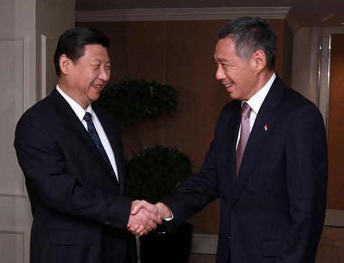 11月15日,中國國家副主席習(xí)近平在新加坡與新加坡總理李顯龍舉行會談。新華社記者 龐興雷 攝