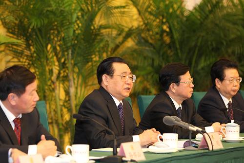中共中央政治局委員、全國政協(xié)副主席王剛出席開班式并講話。 新華社記者 丁林 攝