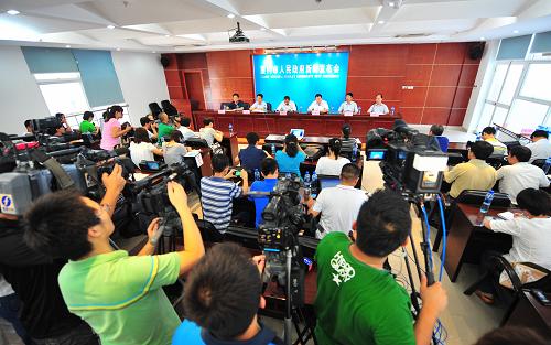 這是6月8日拍攝的廈門市人民政府新聞發(fā)布會(huì)現(xiàn)場(chǎng)。新華社記者 魏培全 攝
