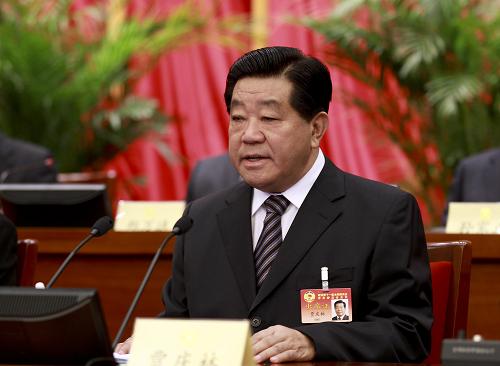 2月26日,政協(xié)第十一屆全國委員會常務(wù)委員會第十六次會議在北京開幕。中共中央政治局常委、全國政協(xié)主席賈慶林主持開幕會。 新華社記者 丁林 攝