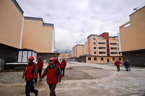 這是由中國中鐵承建的商住組團(tuán)(9月28日攝)。新華社發(fā)(吳剛 攝)