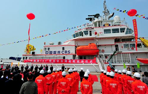 4月29日,大陸最大型海上專業(yè)救助旗艦“東海救101”輪訪問臺灣儀式在莆田秀嶼港碼頭舉行。新華社記者 魏培全 攝