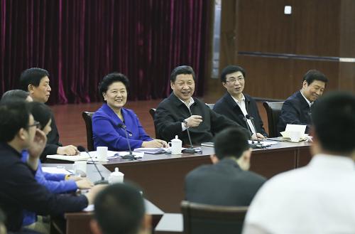 5月4日,中共中央總書記、國家主席、中央軍委主席習(xí)近平來到中國航天科技集團公司中國空間技術(shù)研究院,同各界優(yōu)秀青年代表座談并發(fā)表重要講話。新華社記者 蘭紅光 攝