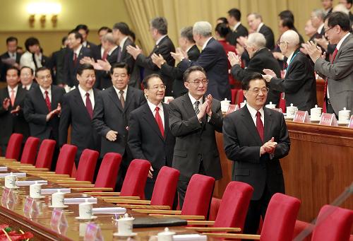 4月24日,慶祝清華大學(xué)建校100周年大會在北京人民大會堂隆重舉行。黨和國家領(lǐng)導(dǎo)人胡錦濤、吳邦國、溫家寶、賈慶林、習(xí)近平、李克強出席大會。新華社記者 鞠鵬 攝