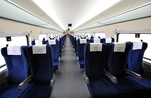 這是京滬高鐵列車的二等車(6月17日攝)。新華社記者 陳樹根 攝