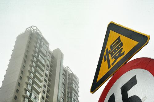 長沙市區(qū)一處新建的商品房小區(qū)(6月7日攝)。新華社記者龍弘濤攝