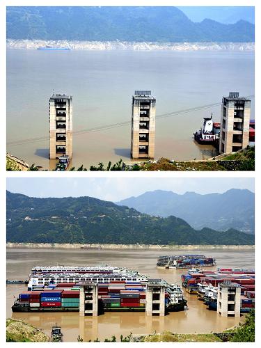上圖:8月18日拍攝的三峽大壩上游秭歸縣沙灣錨地;下圖:8月1日,船舶??吭谌龒{大壩上游秭歸縣沙灣錨地等待過(guò)閘(拼版圖片)。8月17日,長(zhǎng)江三峽通航管理局通報(bào)稱,三峽水域因洪滯留船舶基本疏散完畢,即日起恢復(fù)正常通航狀態(tài)。過(guò)閘計(jì)劃調(diào)度模式由現(xiàn)在的24小時(shí)計(jì)劃模式轉(zhuǎn)為常態(tài)化的8小時(shí)計(jì)劃模式。新華社發(fā)(王家滿 攝)