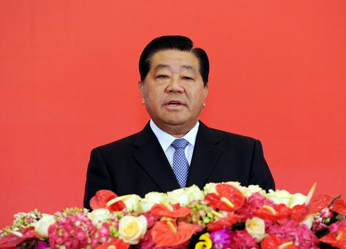 5月7日,第七屆兩岸經(jīng)貿(mào)文化論壇在四川成都開幕。中共中央政治局常委、全國政協(xié)主席賈慶林在論壇上致辭。新華社記者 饒愛民 攝