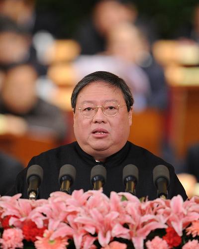 這是何志平委員作《中國社會慈善事業(yè)發(fā)展的“五是五不是”》的發(fā)言。新華社記者 謝環(huán)馳 攝