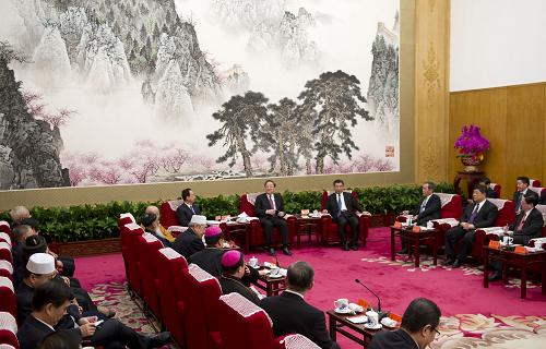 2月4日,中共中央政治局常委俞正聲邀請(qǐng)全國(guó)性宗教團(tuán)體負(fù)責(zé)人到北京中南海座談,共慶新春佳節(jié),并代表中共中央和習(xí)近平總書(shū)記向全國(guó)宗教界人士和廣大信教群眾表示新春祝福。