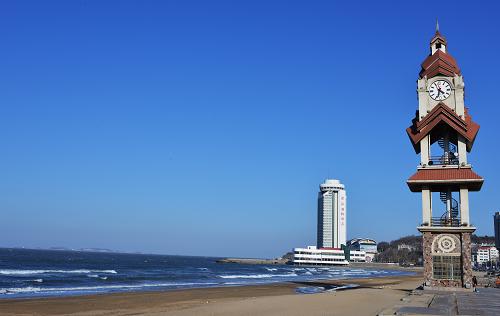 煙臺(tái)第一海水浴場(chǎng)(4月6日攝)。新華社記者王全超攝