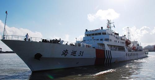 7月28日,中國(guó)海事巡視船“海巡31”輪從??诟燮鸷?,赴北部灣開展巡航活動(dòng)。新華社記者 姜鐵英 攝