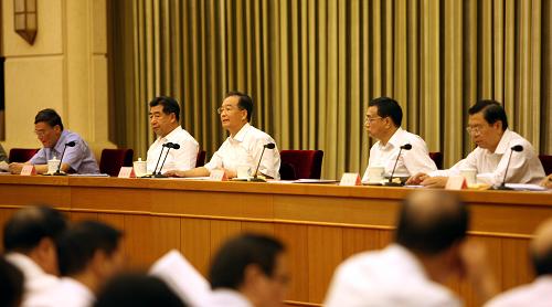 8月27日,國務院在北京召開全國依法行政工作會議,溫家寶總理作重要講話。新華社記者 姚大偉 攝