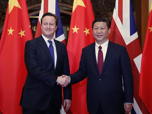 12月2日,國家主席習(xí)近平在北京釣魚臺(tái)國賓館會(huì)見英國首相卡梅倫。新華社記者 鞠鵬 攝