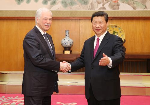 12月19日,中共中央總書記習近平在北京中南海會見最高委員會主席格雷茲洛夫率領的俄羅斯統(tǒng)一俄羅斯黨代表團。新華社記者 姚大偉 攝