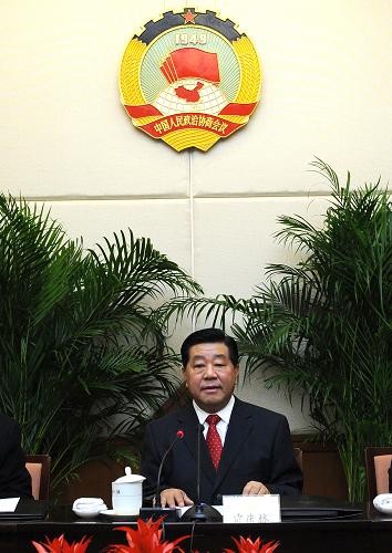 1月17日,政協(xié)第十一屆全國委員會第四十四次主席會議在北京召開。中共中央政治局常委、全國政協(xié)主席賈慶林主持會議并講話。新華社記者劉建生攝
