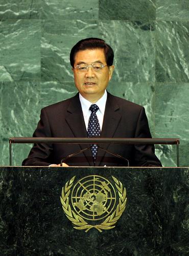 9月23日,國(guó)家主席胡錦濤在紐約出席第64屆聯(lián)合國(guó)大會(huì)一般性辯論,并發(fā)表重要講話。 新華社記者姚大偉攝