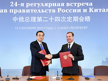 22.jpg372.jpg