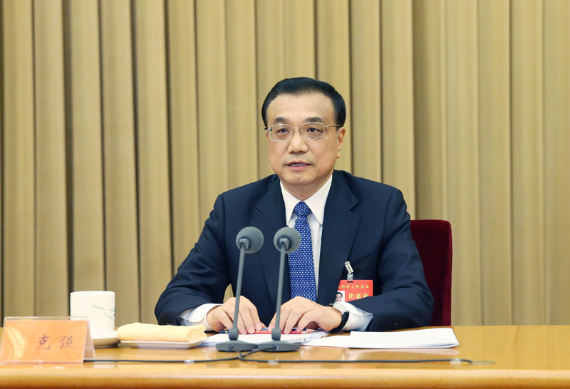 12月18日至21日，中央經(jīng)濟(jì)工作會(huì)議在北京舉行。中共中央政治局常委、國(guó)務(wù)院總理李克強(qiáng)在會(huì)上作重要講話。新華社記者 姚大偉 攝