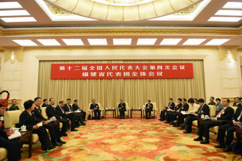 3月6日，十二屆全國人大四次會(huì)議福建代表團(tuán)全體會(huì)議向媒體開放。新華社記者 薛玉斌 攝