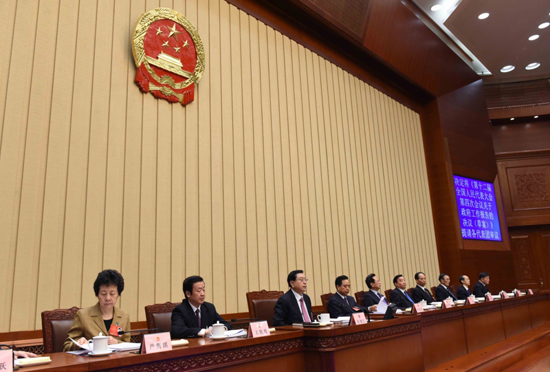 3月13日，十二屆全國人大四次會議主席團(tuán)在北京人民大會堂舉行第二次會議。主席團(tuán)常務(wù)主席張德江主持會議。