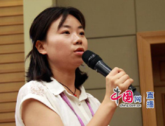 236中國(guó)日?qǐng)?bào)社記者提問(wèn).jpg