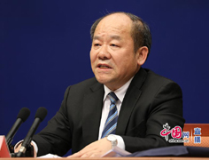 靠右邊提問(wèn)-180.jpg