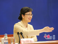 邀請(qǐng)記者提問-242.jpg