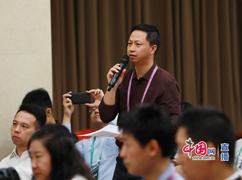 經(jīng)濟(jì)日?qǐng)?bào)社記者提問(wèn)2.jpg