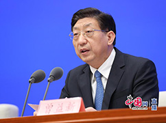 國家衛(wèi)生健康委副主任曾益新.jpg