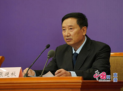 農(nóng)業(yè)農(nóng)村部種業(yè)管理司司長張延秋回答記者提問_副本.jpg