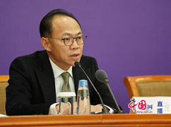 中國工程院院士、清華大學(xué)醫(yī)學(xué)院講席教授程京回答記者提問_副本.jpg