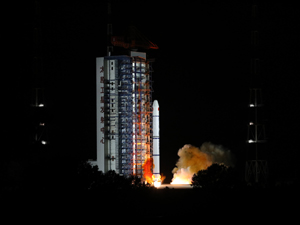 衛(wèi)星1.jpg-300.jpg