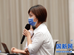 中央廣播電視總臺央視記者提.gif