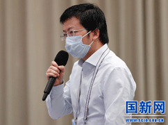 光明日?qǐng)?bào)記者提問_large.gif