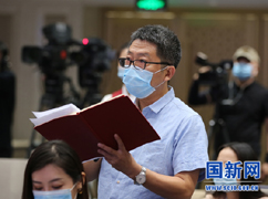 中央廣播電視總臺央視記者提.jpg