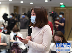 鳳凰衛(wèi)視記者提問_large.jpg