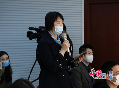 00鳳凰衛(wèi)視記者提問.jpg