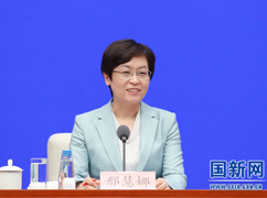 國(guó)務(wù)院新聞辦新聞局副局長(zhǎng)、新聞發(fā)言人邢慧娜_large.jpg
