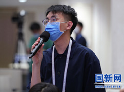 1中國新聞社記者提問_large.jpg