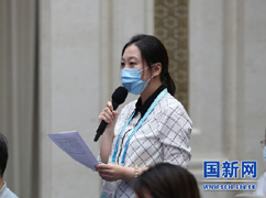 00香港紫荊雜志記者提問(wèn).jpg
