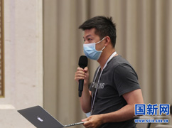 南方都市報記者提問_large.jpg