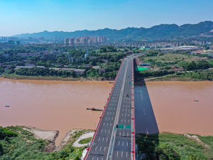 題圖.jpg
